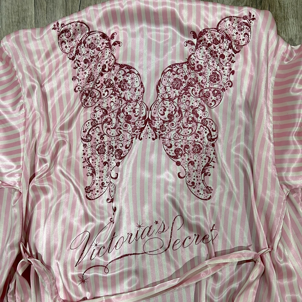 Victoria secret silk robe